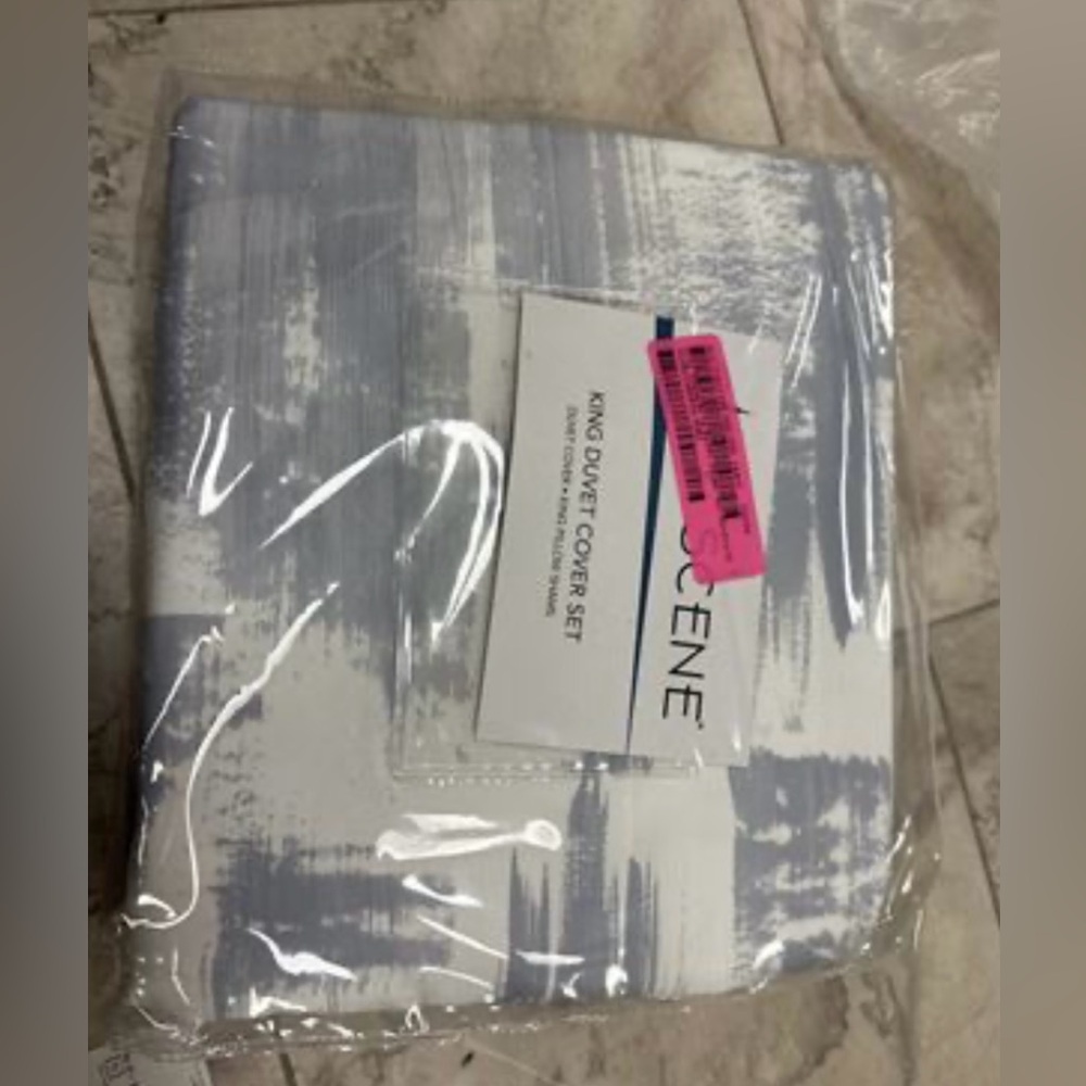 City Scene Aria Duvet Cover Set - Reversible - KING - - Picture 4 of 6